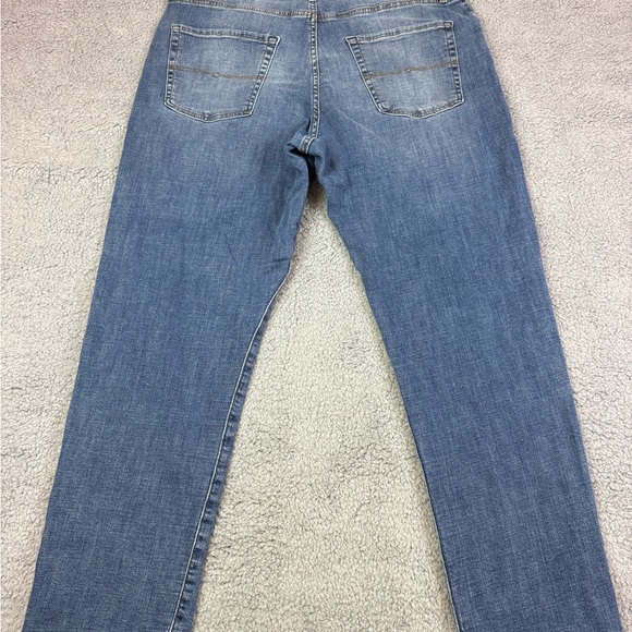 Lucky Brand Jeans Mens 38x32 Blue Denim Pants 410 Athletic Slim Light Wash - Picture 11 of 11
